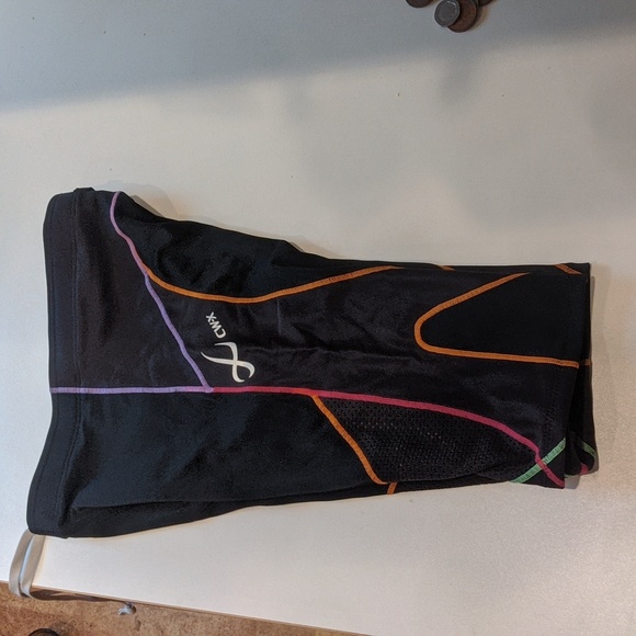 Women's CW-X sz Small Joint Stabilizer Long Shorts - Picture 3 of 5